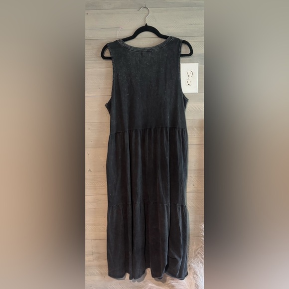 SO dark grey Sleeveless Maxi Dress - Picture 13 of 13
